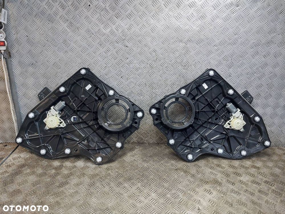 MECHANIZM SZYBY LEWY TYŁ + PRAWY TYŁ FOCUS MK4 KOMBI 1X7B-A27001-CC - 1