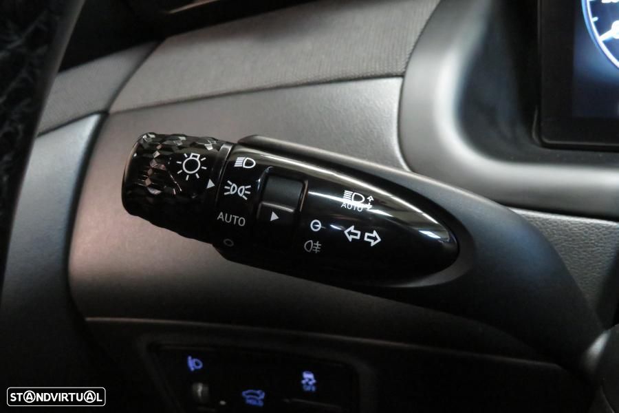 Hyundai Tucson 1.6 CRDi Vanguard - 35