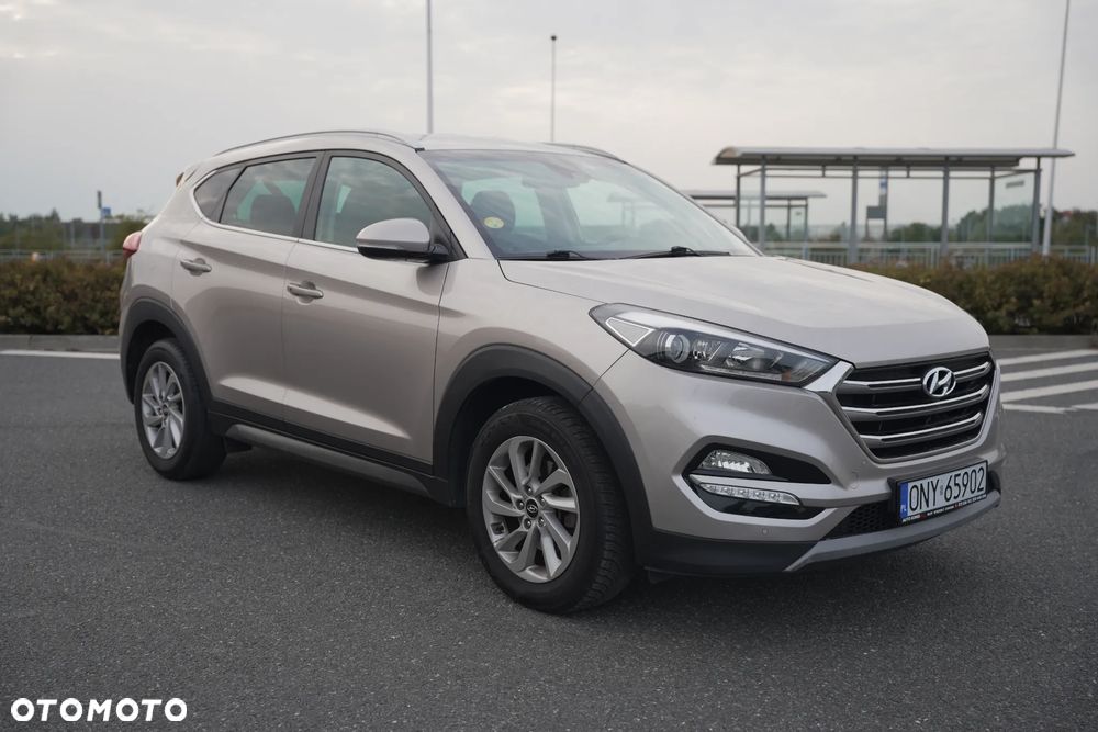 Hyundai Tucson 1.7 CRDI BlueDrive Premium 2WD DCT - 2