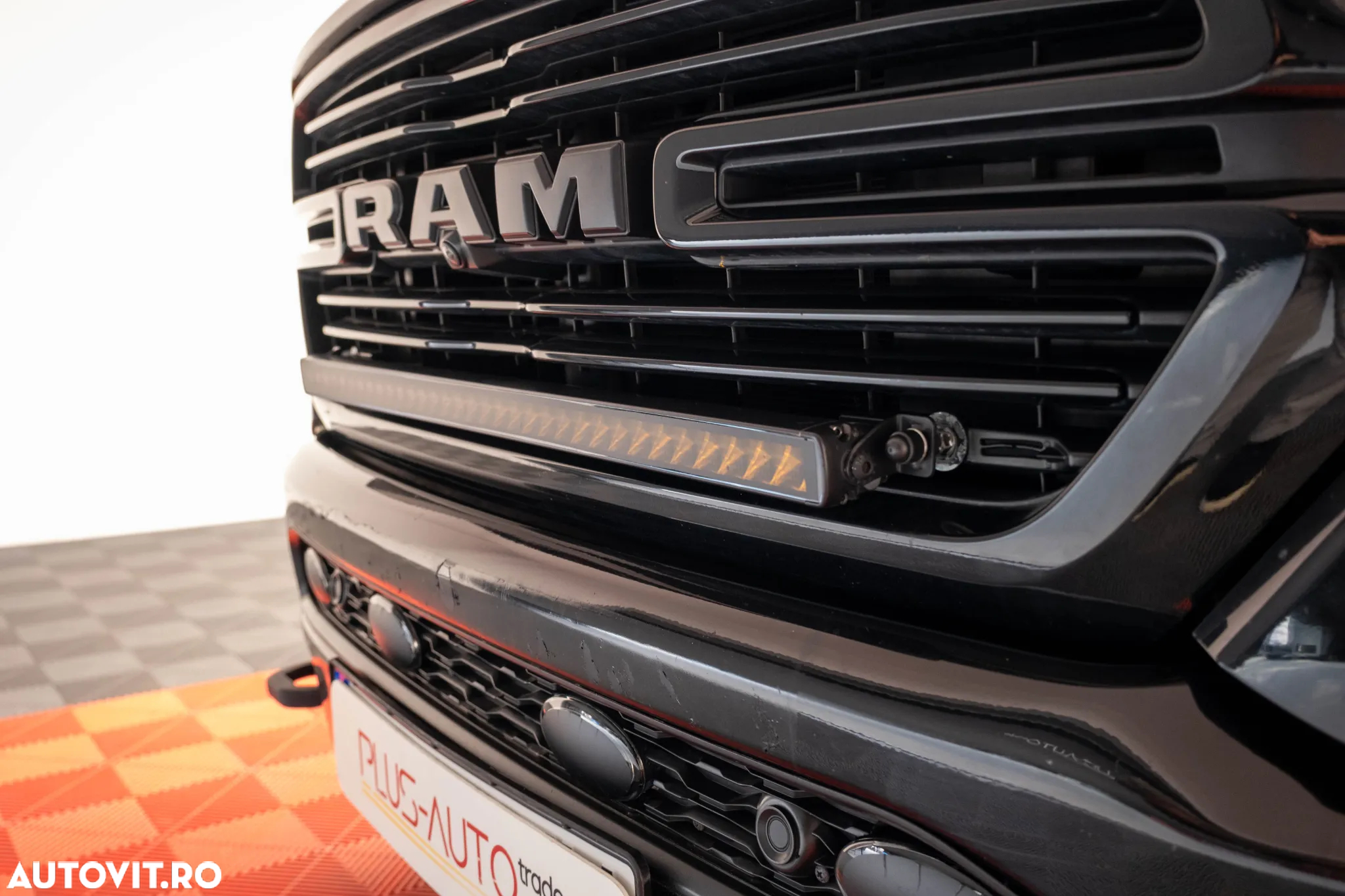 Dodge RAM - 9