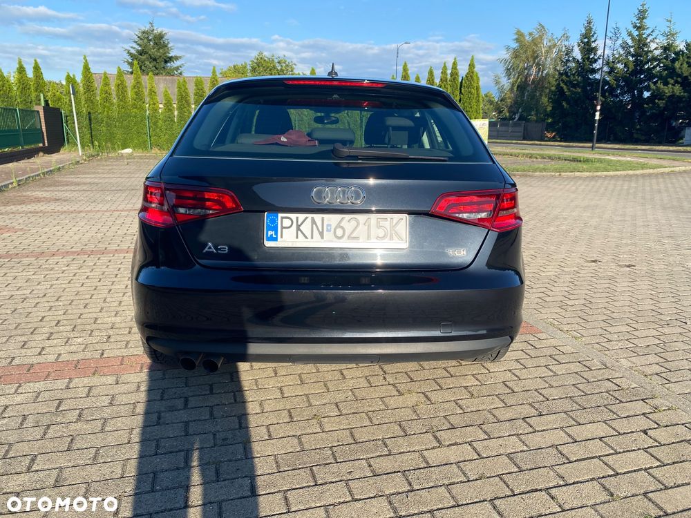 Audi A3 Sportback - 12