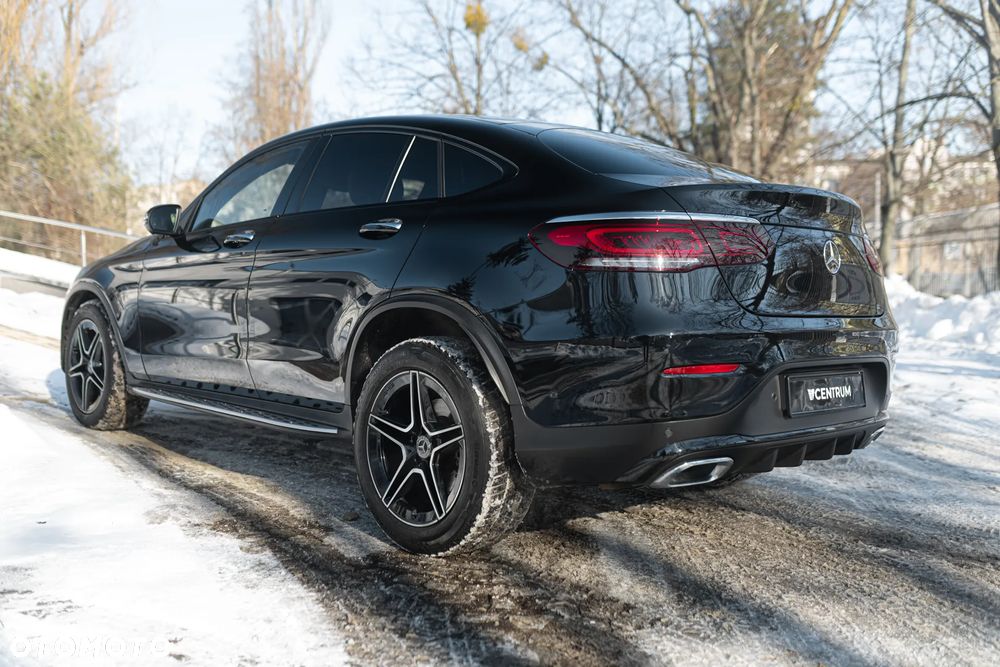 Mercedes-Benz GLC - 12