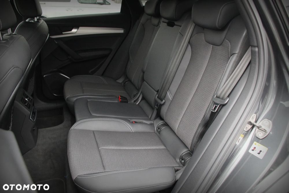 Audi Q5 50 TFSIe quattro S tronic S line - 12