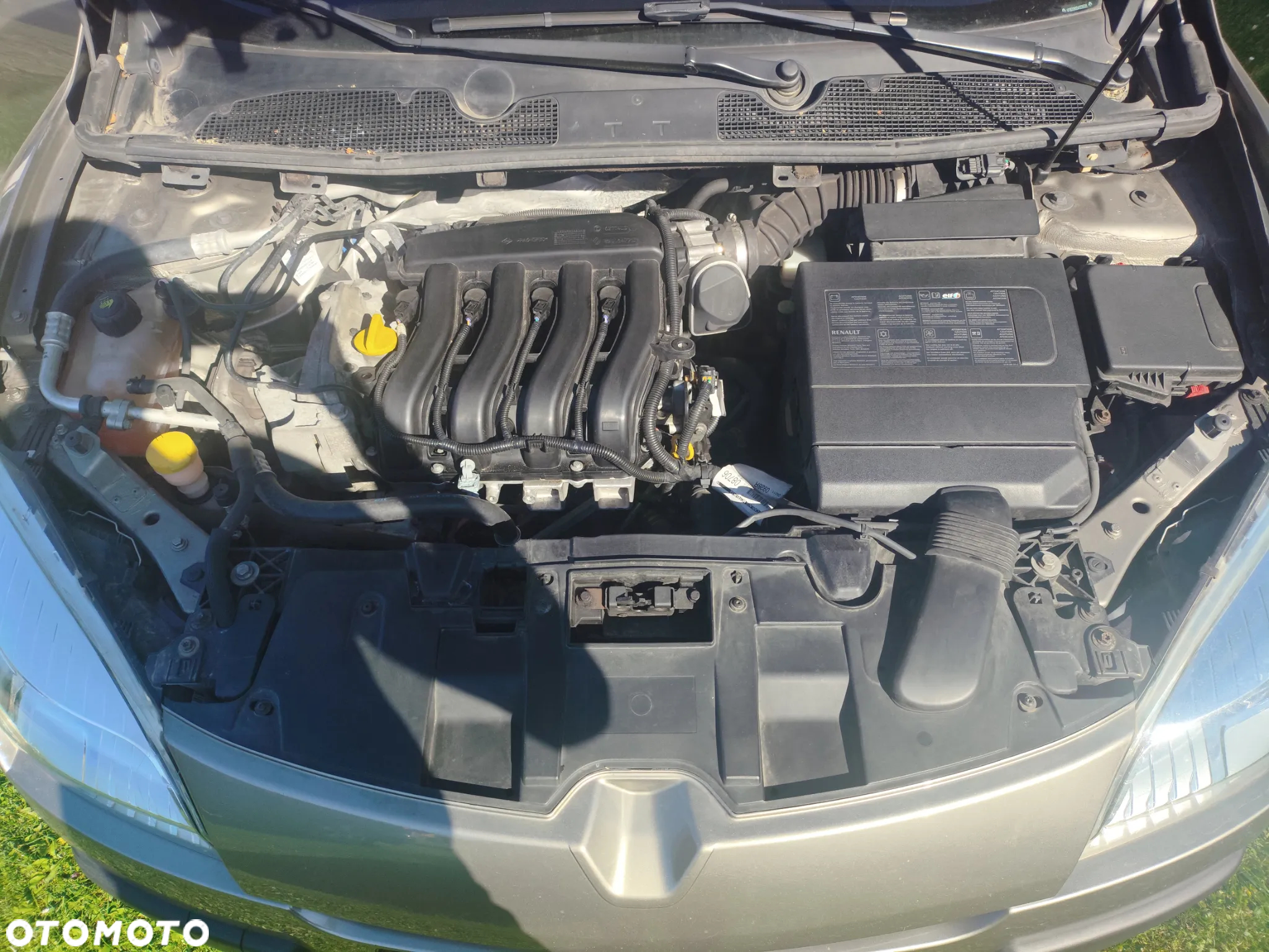 Renault Megane 1.6 16V 100 Authentique - 14