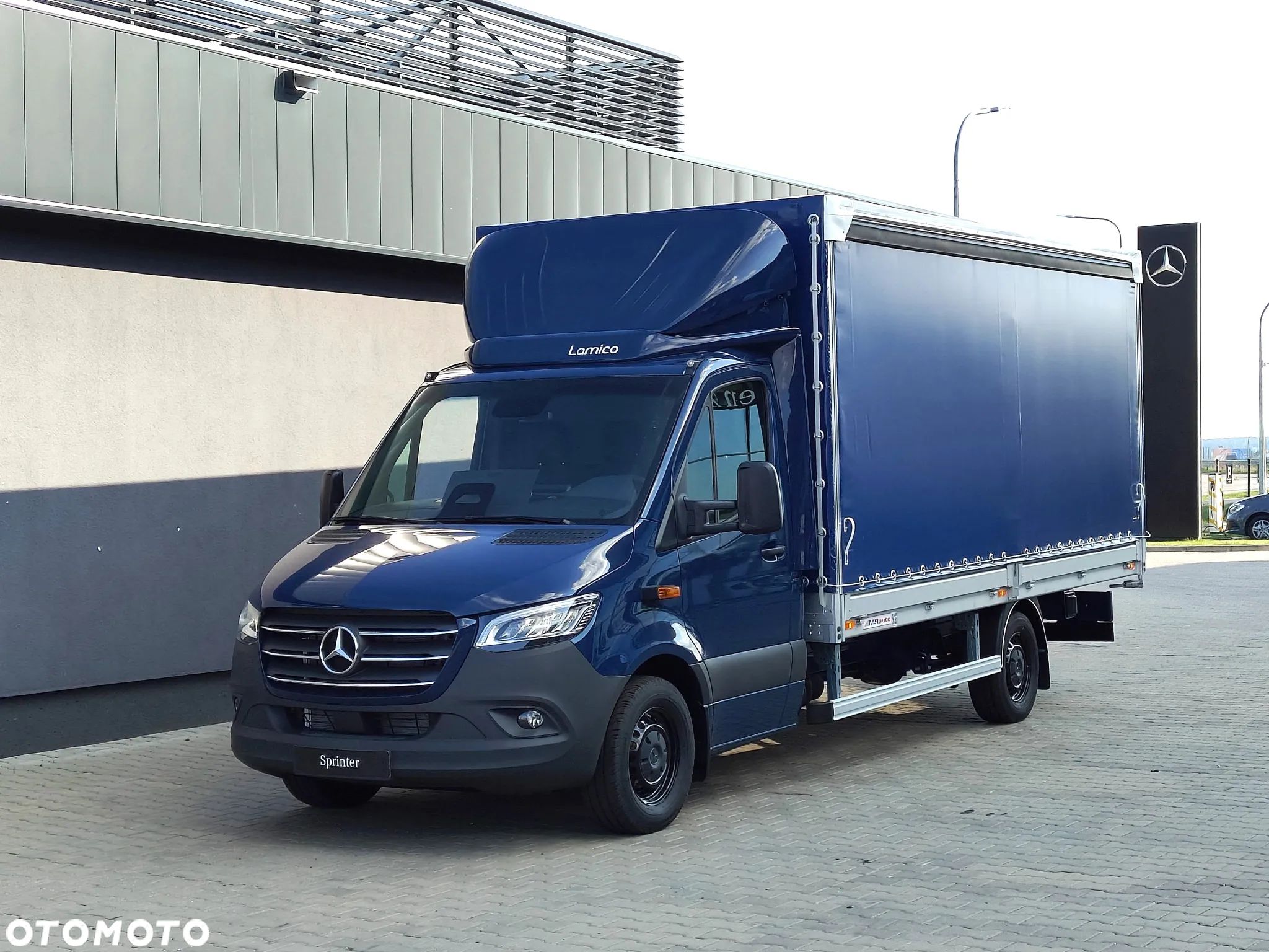 Mercedes-Benz Sprinter - 1