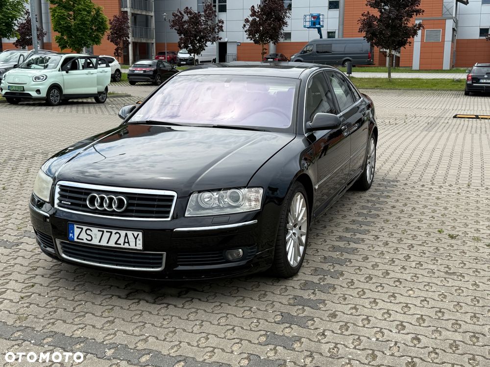 Audi A8 4.2 Quattro - 4