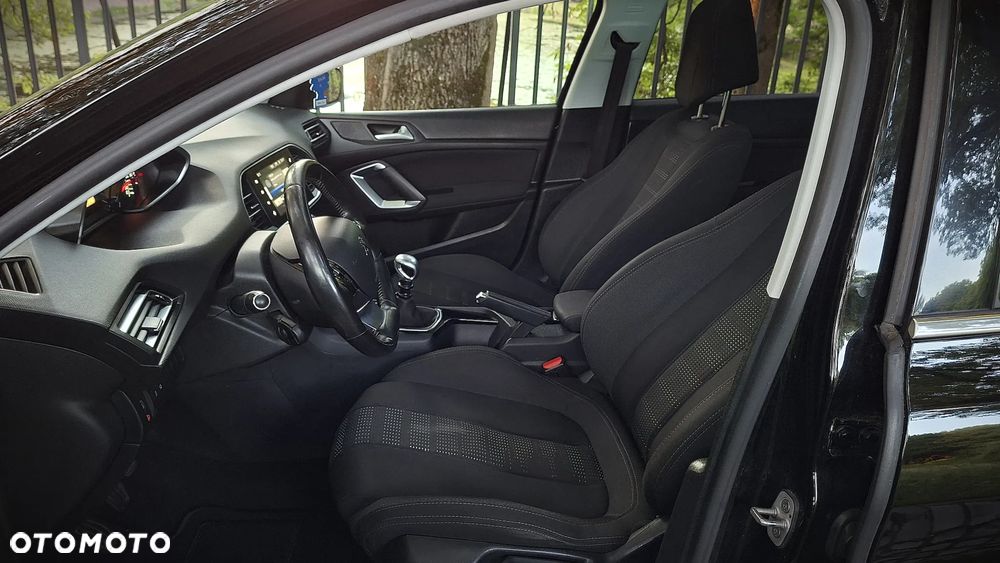 Peugeot 308 - 13
