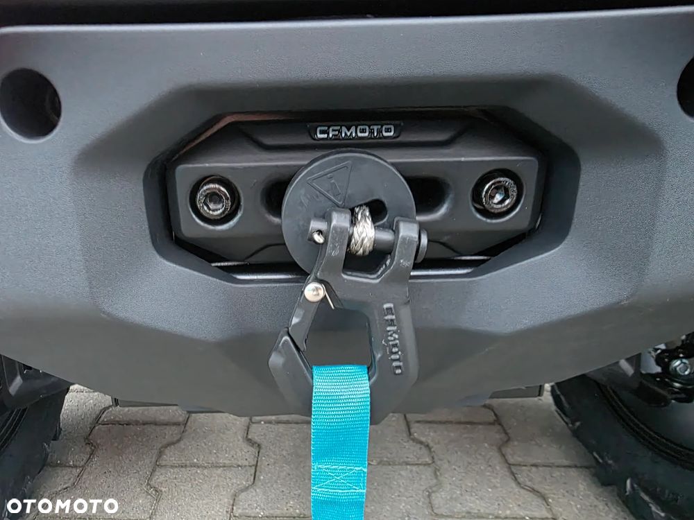 CFMoto CForce - 8