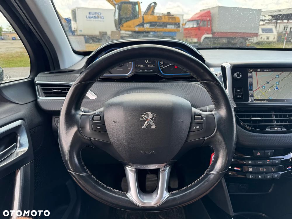 Peugeot 2008 1.2 Pure Tech GPF Allure S&S - 13