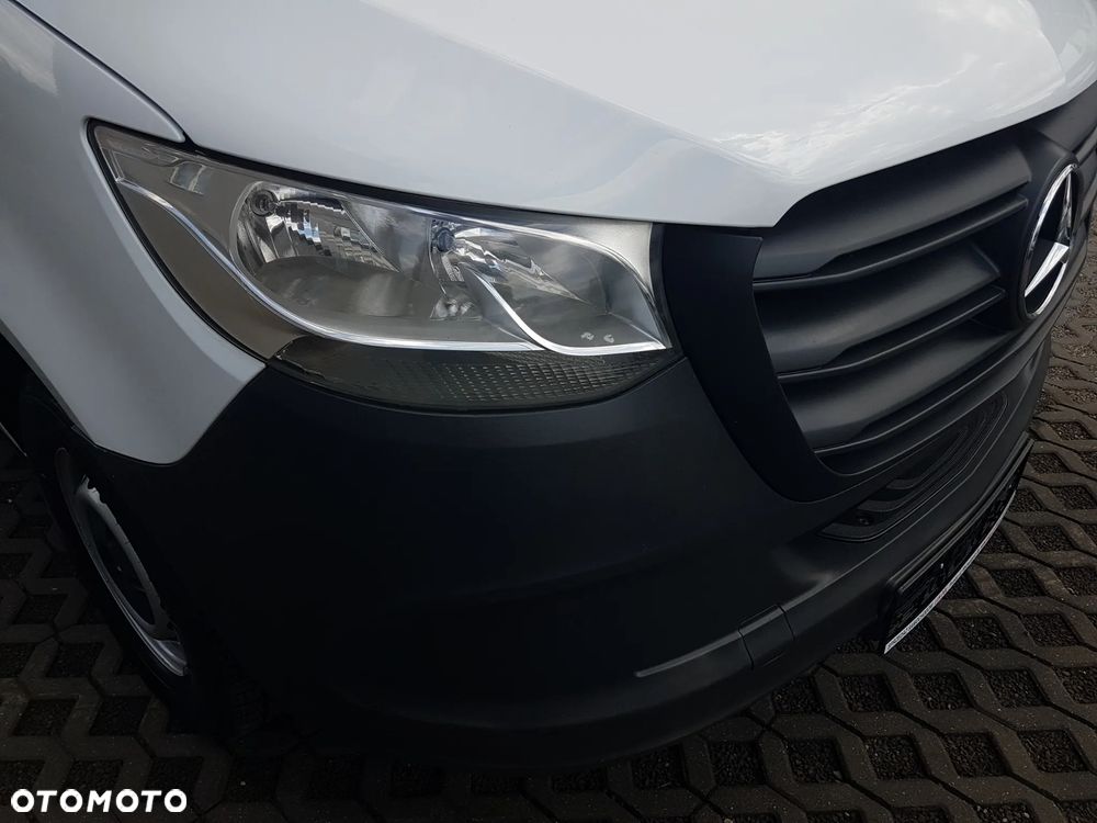 Mercedes-Benz SPRINTER 8EP KONTENER 4,21x2,15x2,30 KLIMA 314CDI MANUAL 6 BIEGÓW KRAJOWY - 32