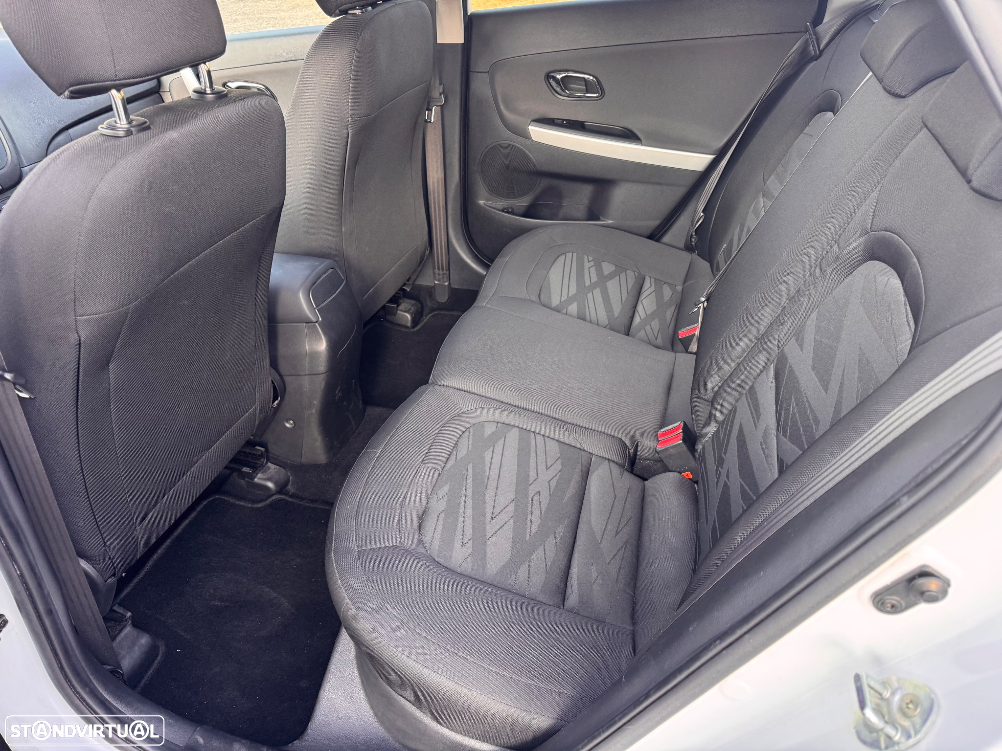 Kia Ceed 1.4 CRDi More Edition - 7