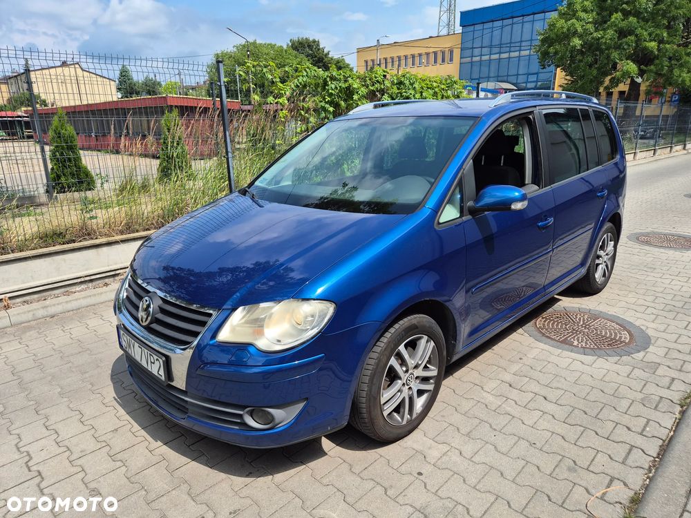 Volkswagen Touran 1.6 Goal - 11