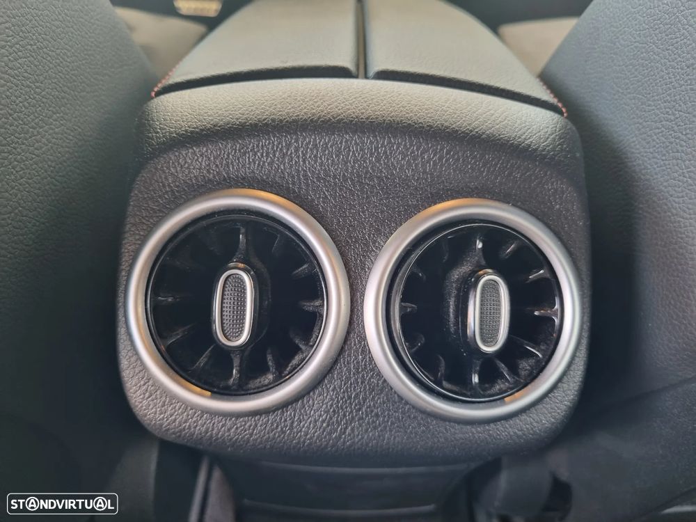 Mercedes-Benz A 180 d 8G-DCT AMG Line - 10