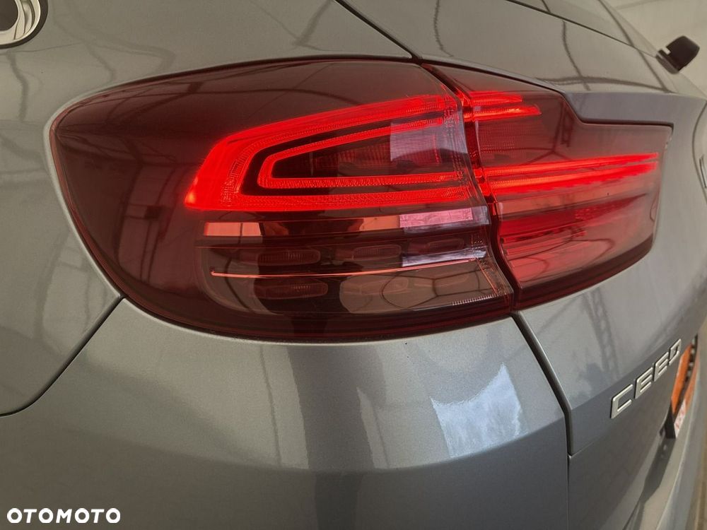 Kia Ceed - 30