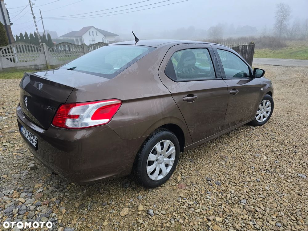 Peugeot 301 1.6 HDi Active - 3