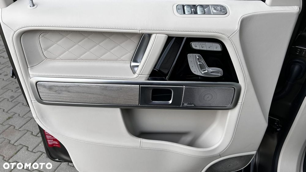 Mercedes-Benz Klasa G AMG 63 - 11
