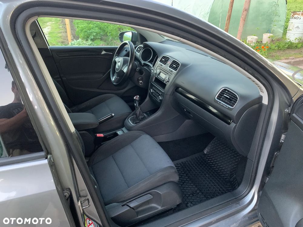 Volkswagen Golf 1.4 Team - 12