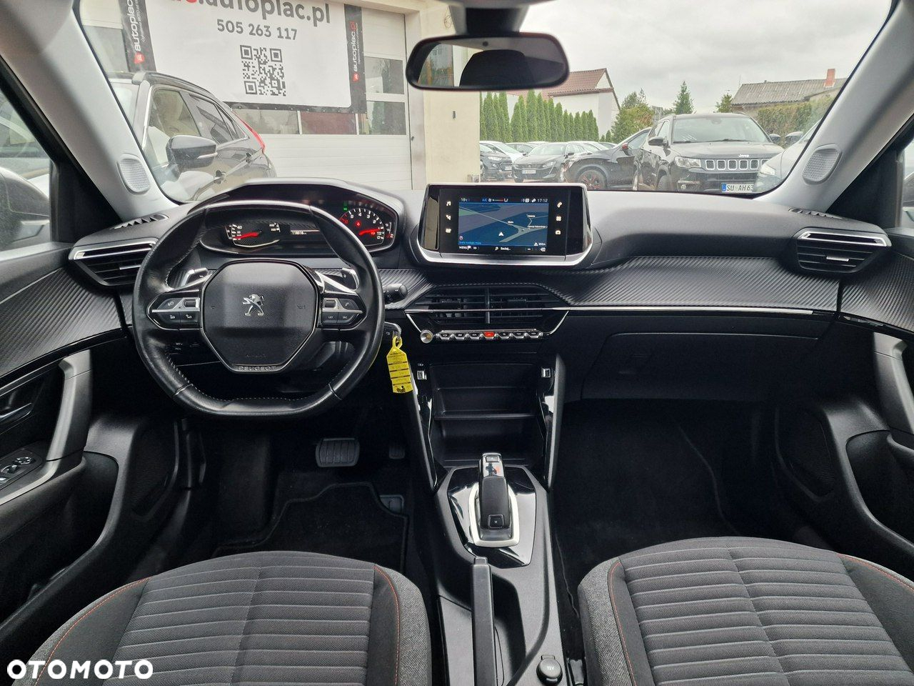 Peugeot 2008 1.2 PureTech Active Pack S&S EAT8 - 17