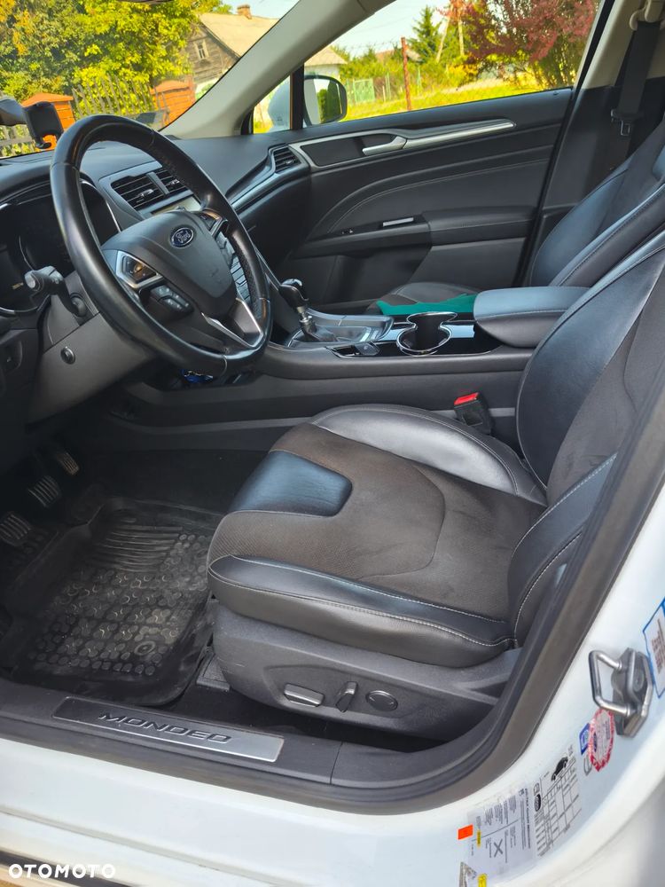 Ford Mondeo 2.0 TDCi Titanium - 12