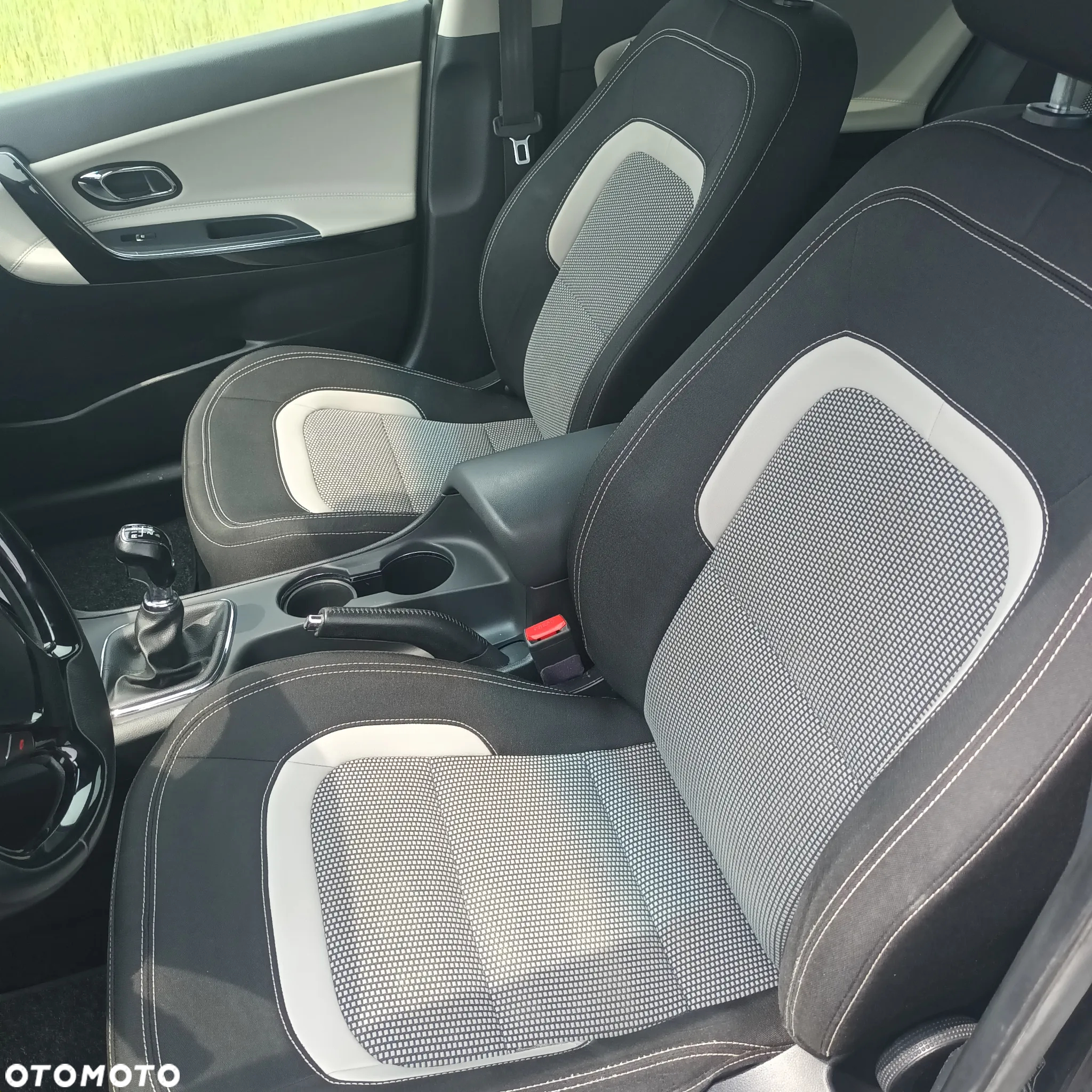 Kia Ceed Cee'd 1.6 CRDi S - 12