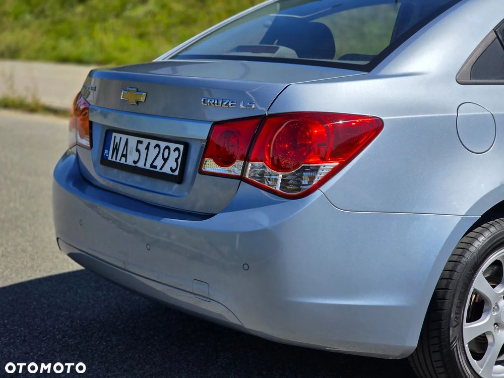 Chevrolet Cruze 2.0 VDCi LS - 31