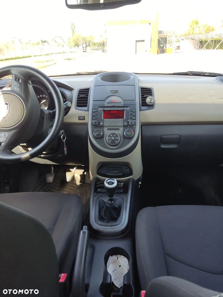 Kia Soul 1.6 CRDi L EU5 - 6