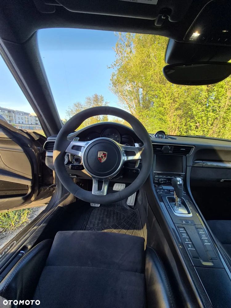 Porsche 911 - 14