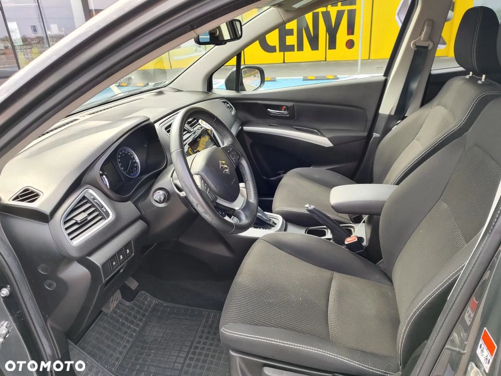 Suzuki SX4 S-Cross - 10