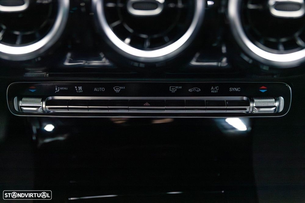 Mercedes-Benz CLA 180 d Shooting Brake Progressive Aut. - 36