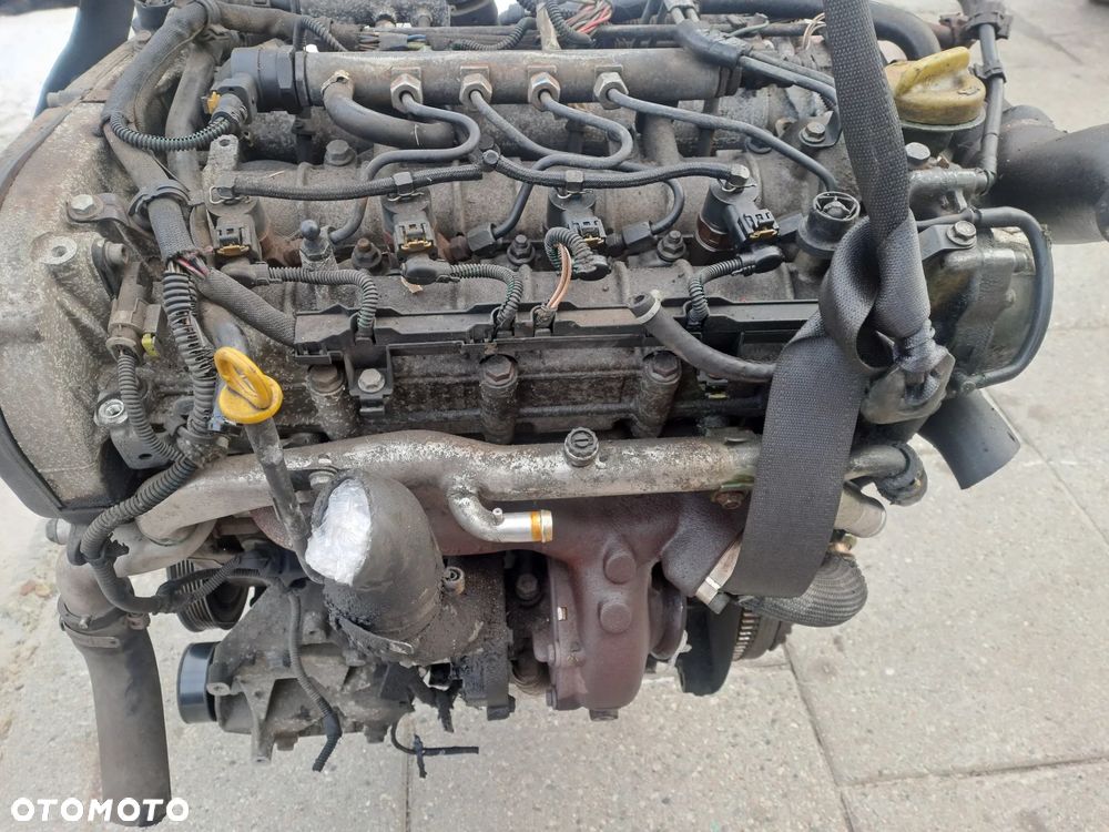 Alfa Romeo Fiat Croma 1.9 Multi Jet 150KM silnik kompletny kod 939A2000 - 2