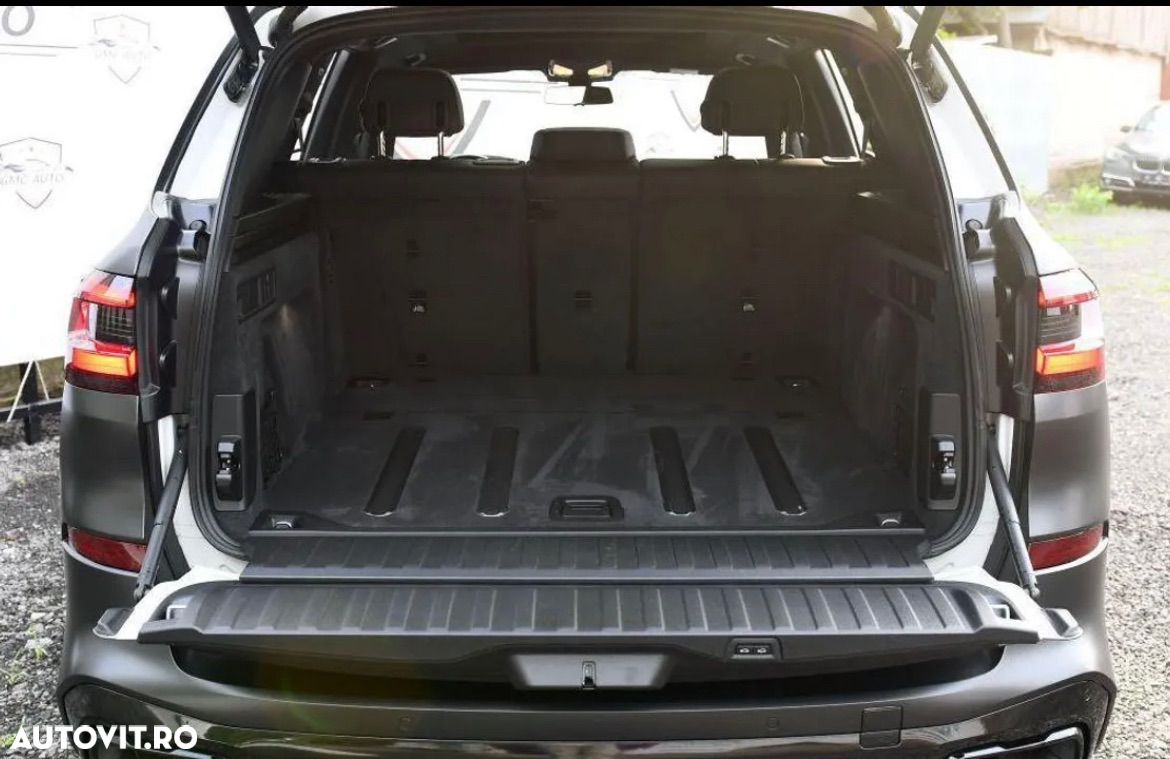 BMW X5 xDrive40i - 13