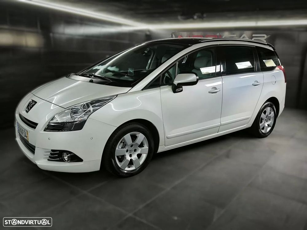 Peugeot 5008 1.6 E-HDi 5L Allure 2-Tronic - 11