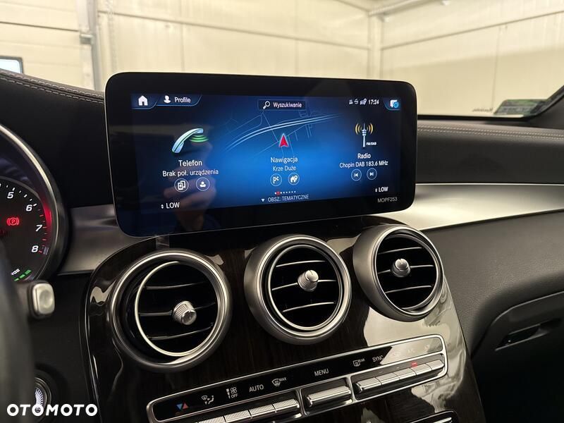 Mercedes-Benz GLC - 15