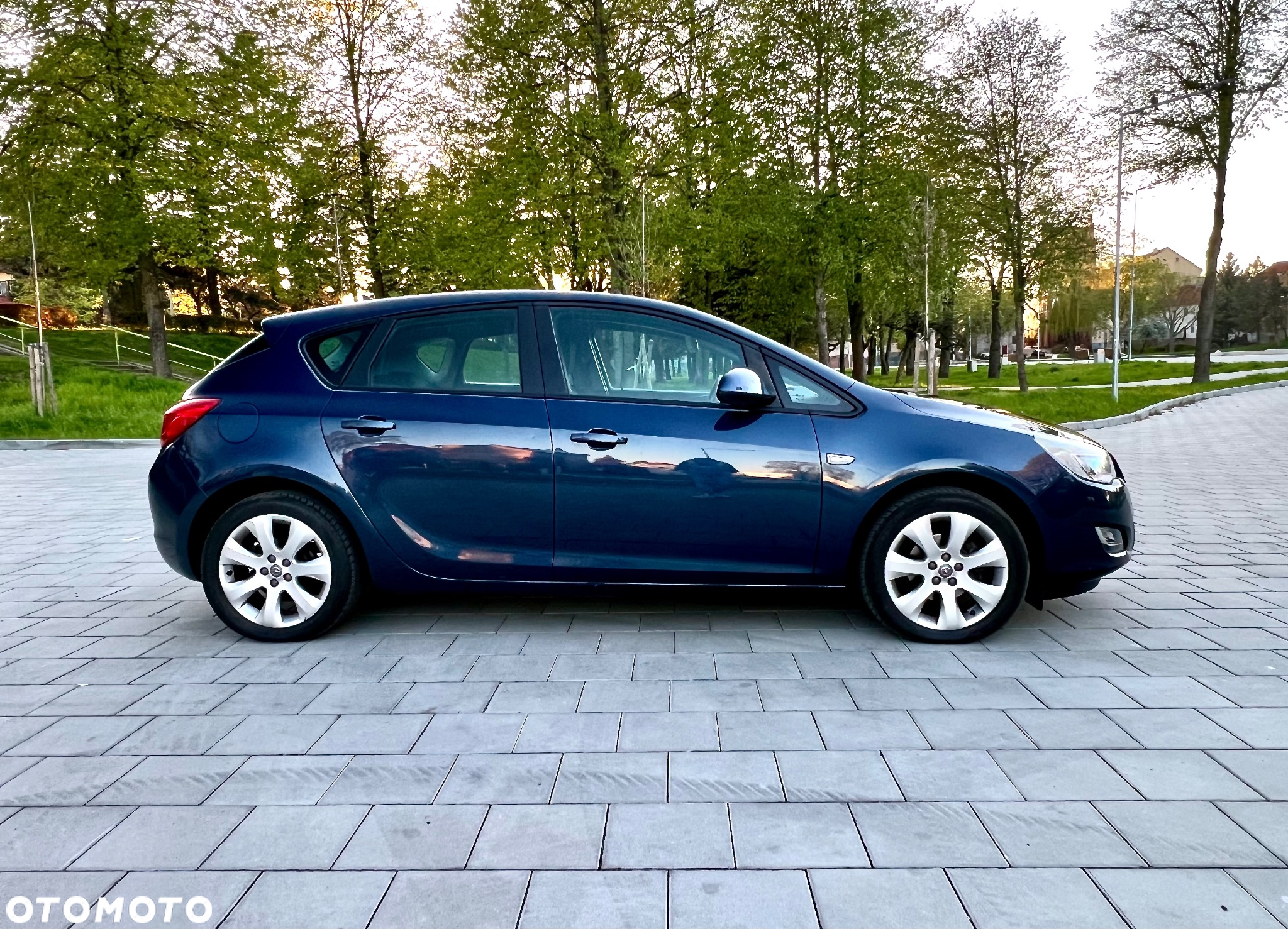 Opel Astra 1.4 Turbo Automatik Cosmo - 8