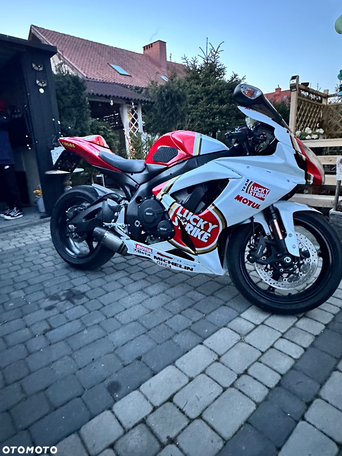 Suzuki GSX-R - 3