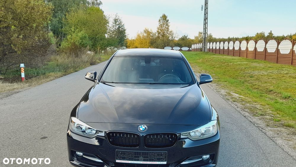 BMW Seria 3 320d - 11