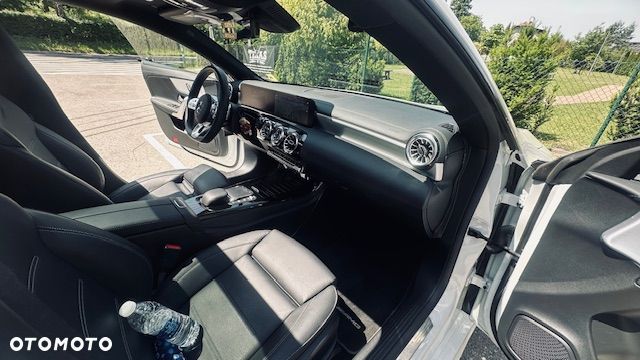 Mercedes-Benz CLA 200 4-Matic AMG Line 8G-DCT - 7