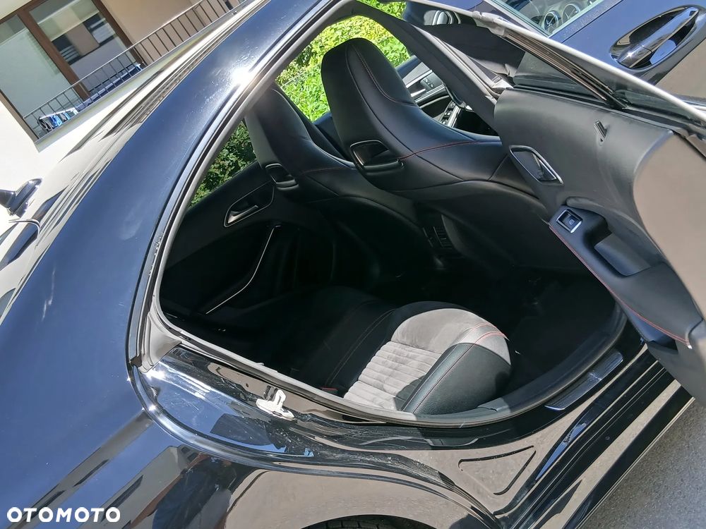 Mercedes-Benz CLA - 8