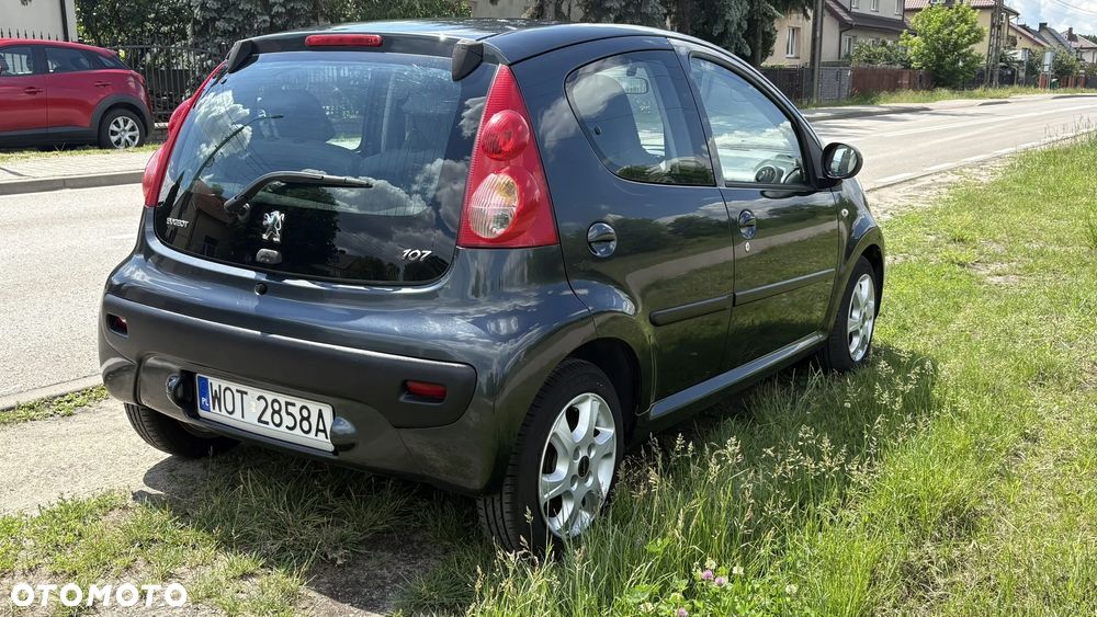 Peugeot 107 - 6