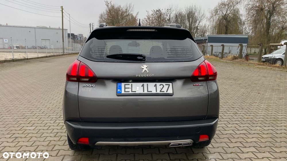 Peugeot 2008 - 10