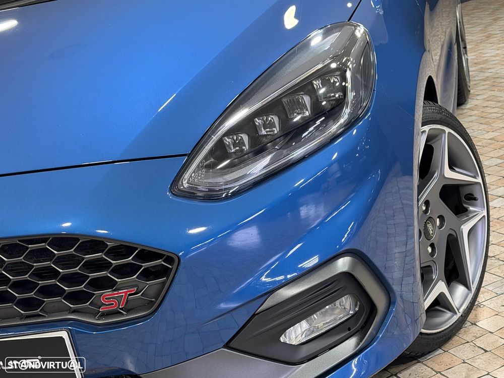 Ford Fiesta 1.5 EcoBoost ST - 14