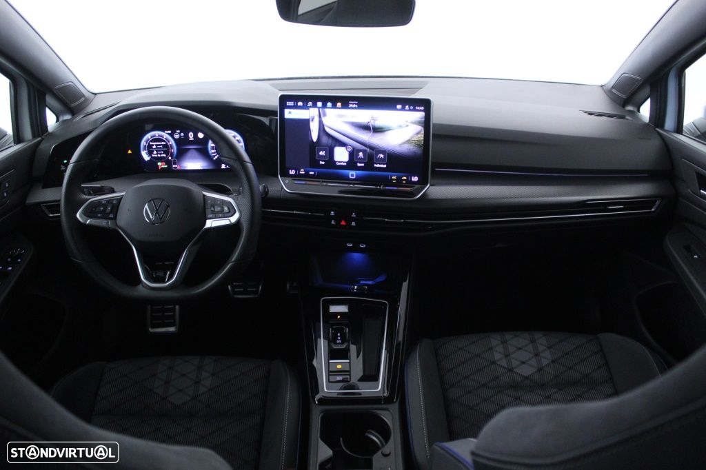 VW Golf Variant 1.5 eTSI R-Line DSG - 18