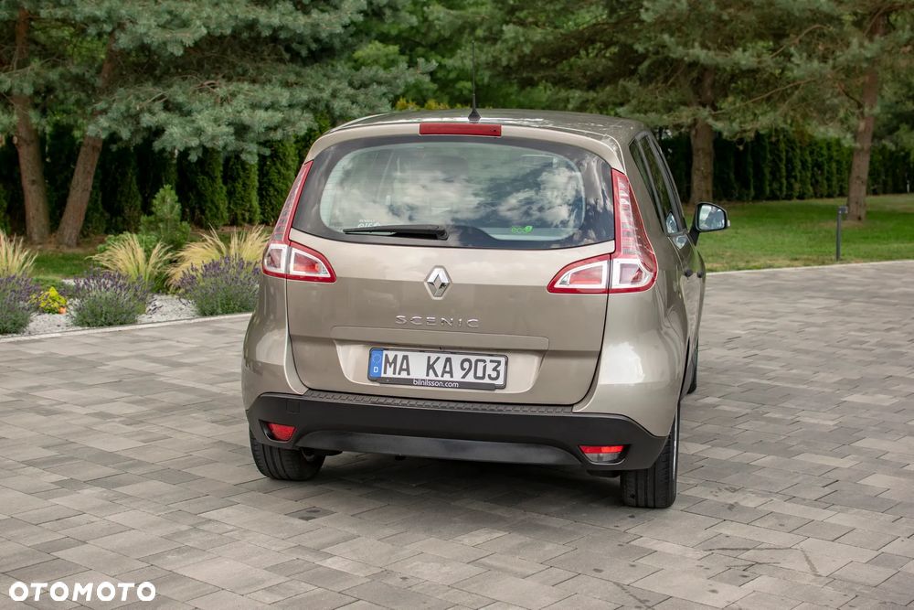 Renault Scenic - 23