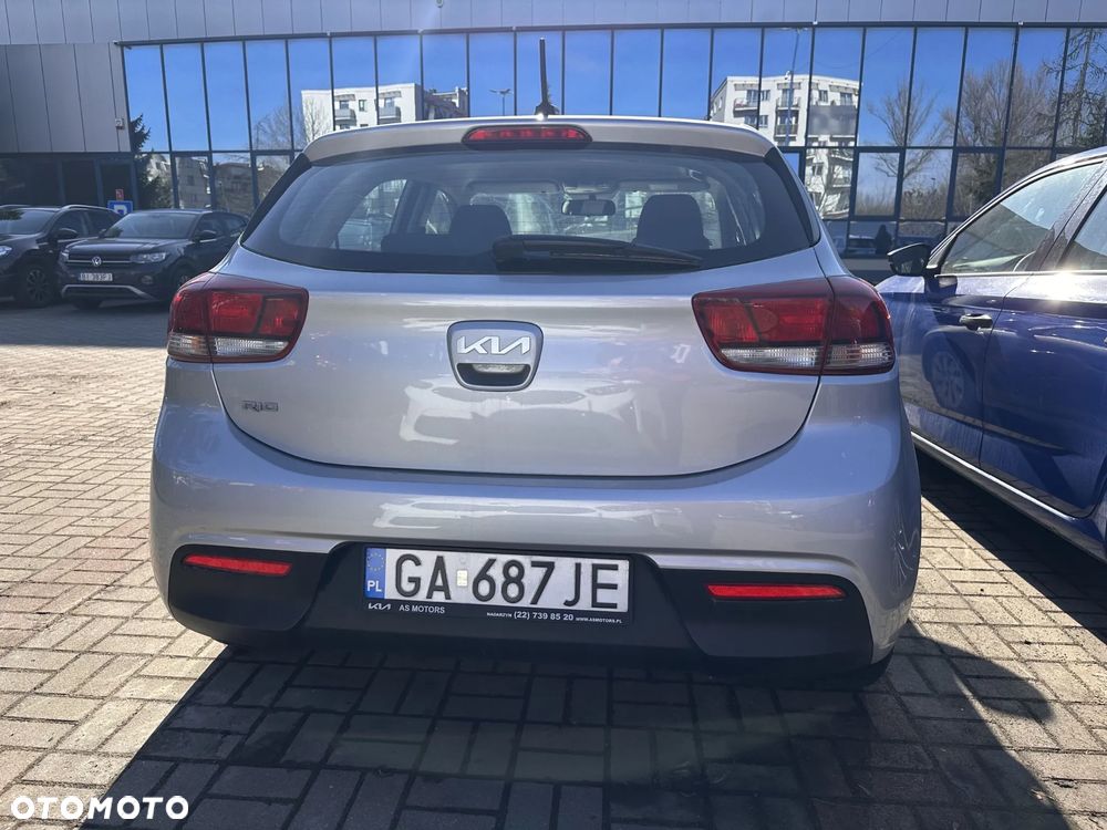 Kia Rio 1.2 M - 4