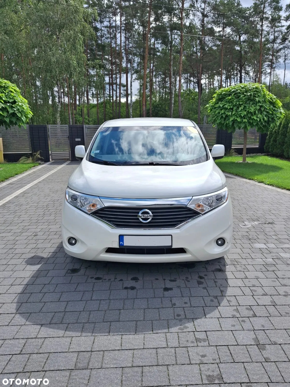 Nissan Quest - 10
