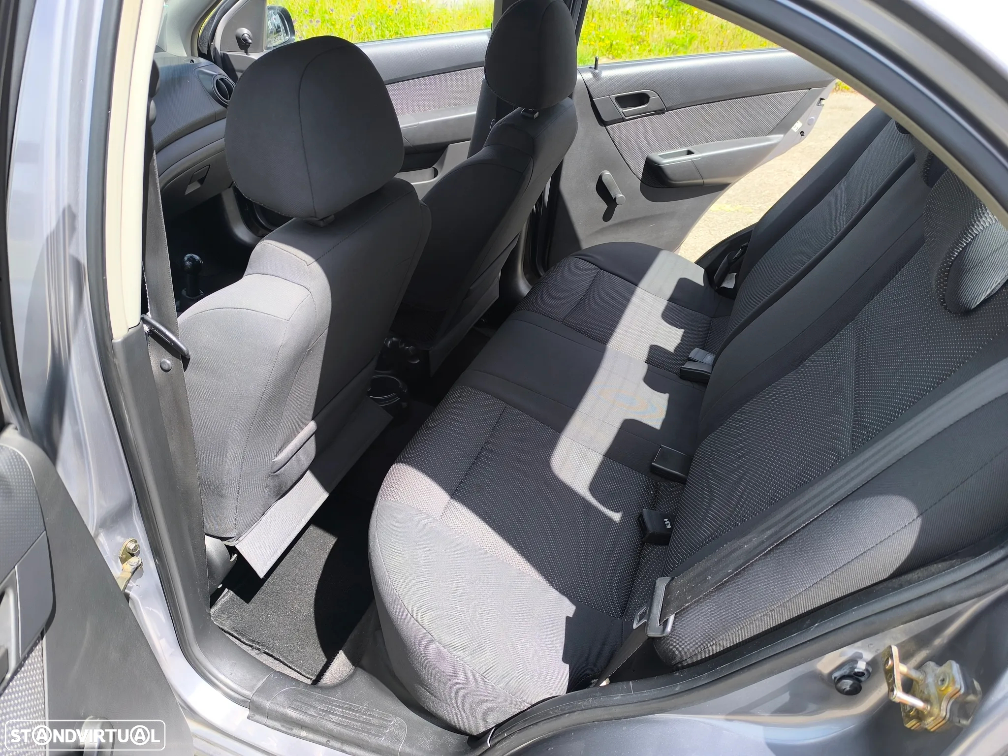 Chevrolet Aveo 1.2 LS - 6