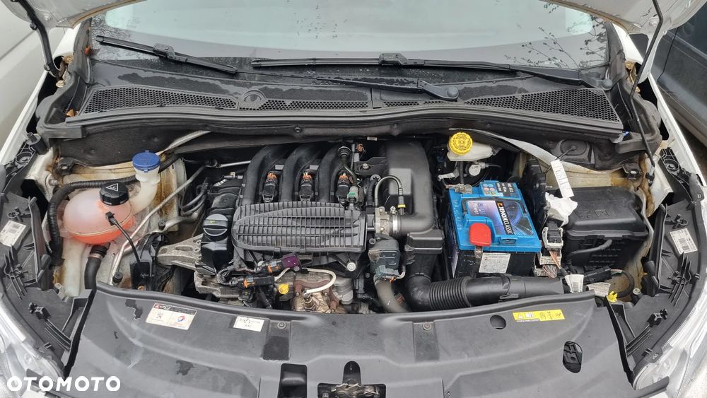 Peugeot 2008 1.2 Pure Tech Access EU6 - 3