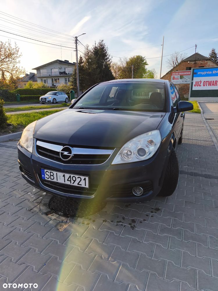 Opel Signum 1.9 CDTI Cosmo Plus - 1