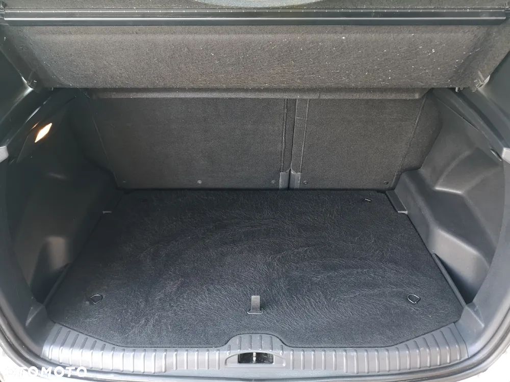 Citroën C3 Picasso 1.4i Exclusive - 23
