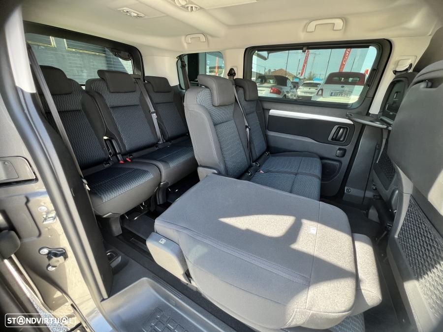 Peugeot e-Traveller L2 (75kWh) Allure - 31